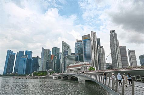 Deloitte Salaries in Singapore .